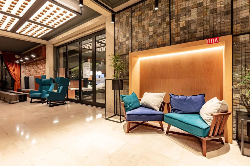 Hotel Pela
