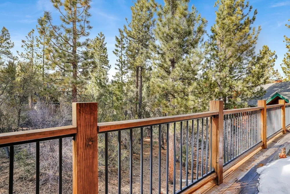 Cornerstone Lodge by Big Bear Vacations