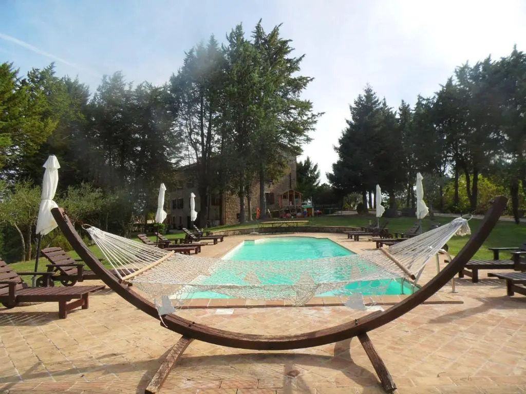7 bedrooms villa with private pool enclosed garden and wifi at Loc Ramazzano Perugia
