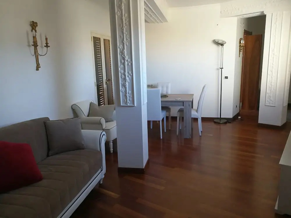 Queen Eliana Penthouse