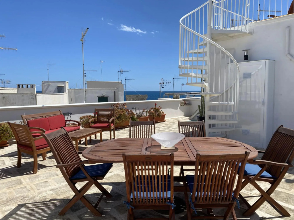 Ideal for family apartment, sea view terrace-Terrazza Palmieri