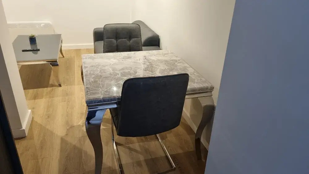 Budget Aparts Bradford