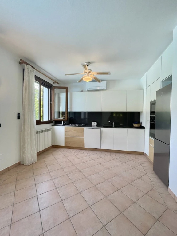 Fantastic Villa With Private Pool-beahost