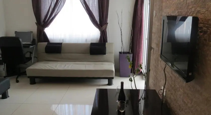 Sea Front Apartment No. 38, Block C