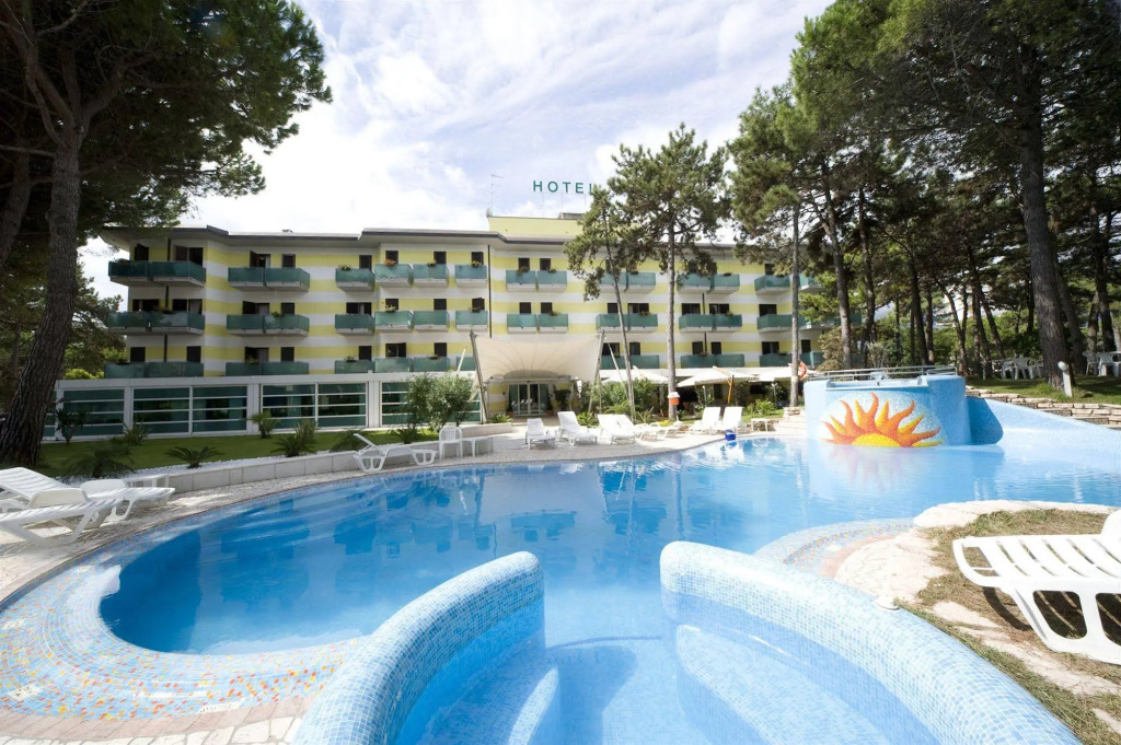 Hotel Mediterraneo