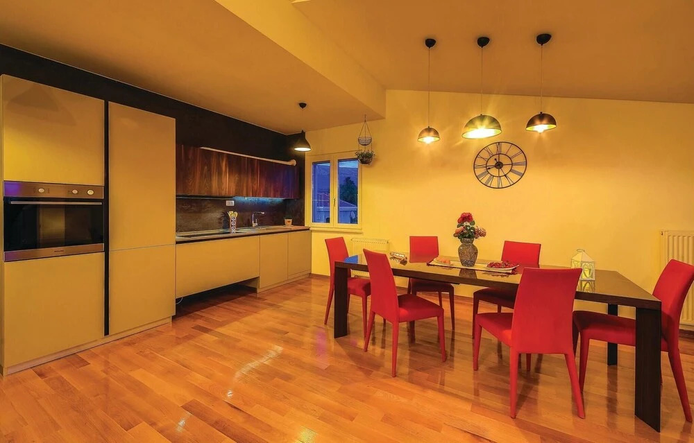 Nice Home in Kastel Gomilica with Hot Tub, WiFi & 3 Bedrooms