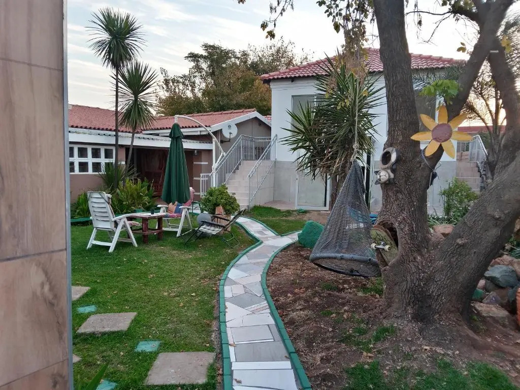 Dante Guest house