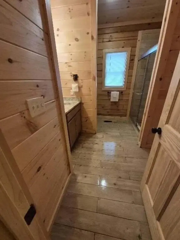 Misty Mountain View - 2 bedroom 2 Cabin