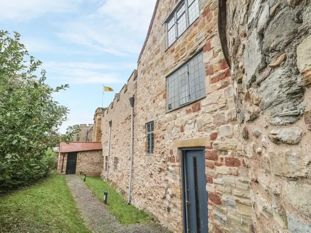 Castle Hotel