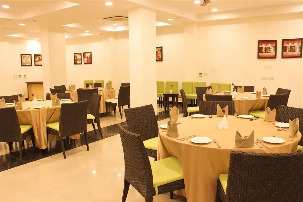 Tavisha Hotel