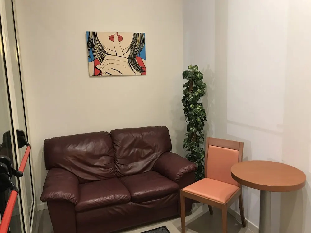 Hotel Giallo