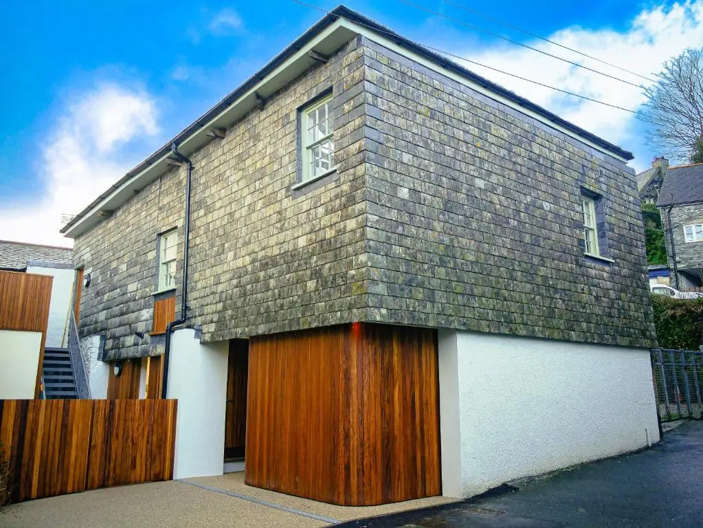 Padstow Escapes - The Long Room Luxury Apartment