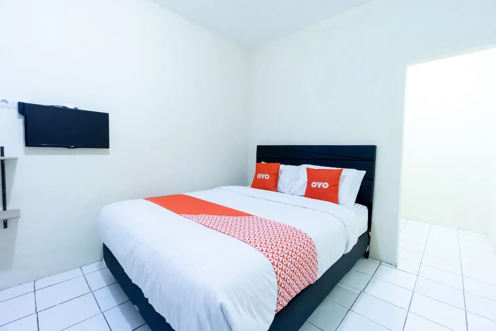 Mn Residence by OYO Rooms