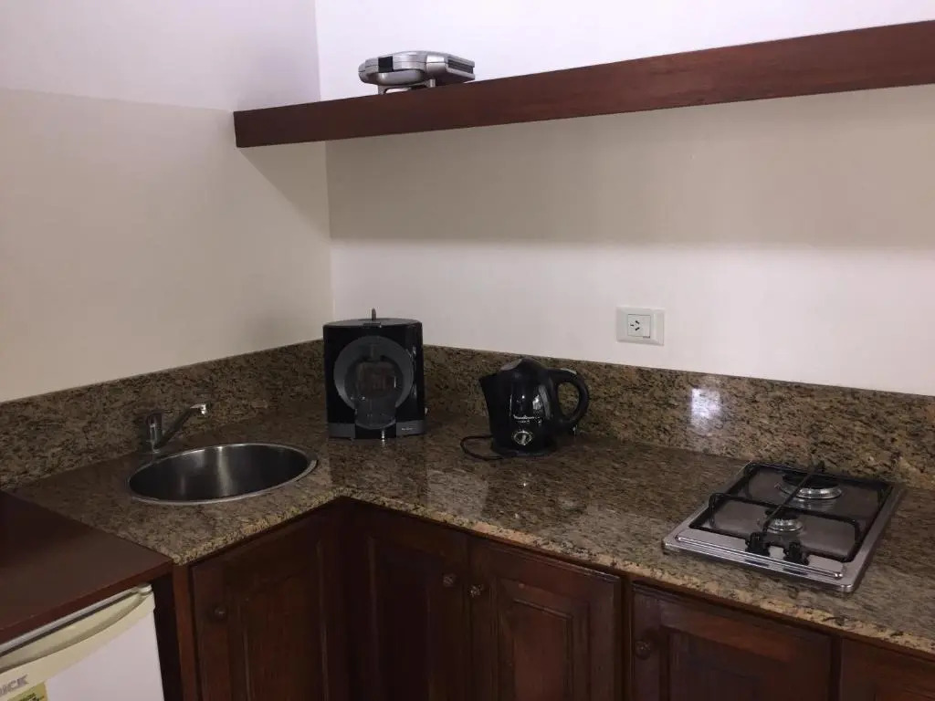 Punta Cerezo Apart