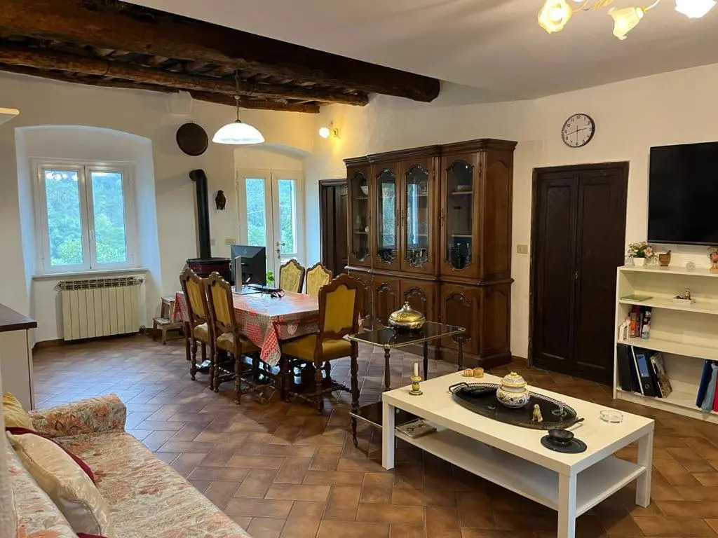 LevantoTwo bedrooms Flat with terrace