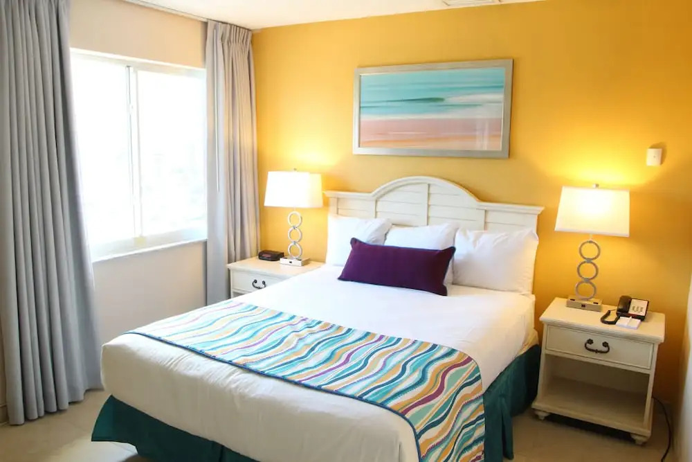 Canada House Pompano Beach