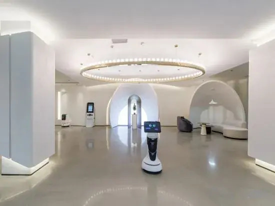 18 Degree Intelligent Hotel in the Island (Qilou Old Street)