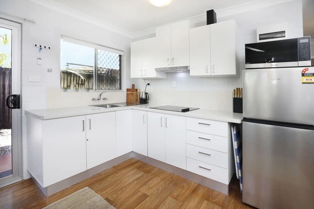 Ground Floor Easy Unit Close to City 4