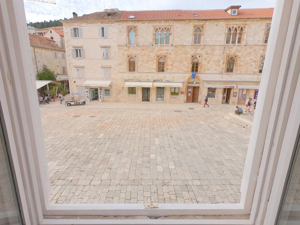 Apartment Hvar Piazza