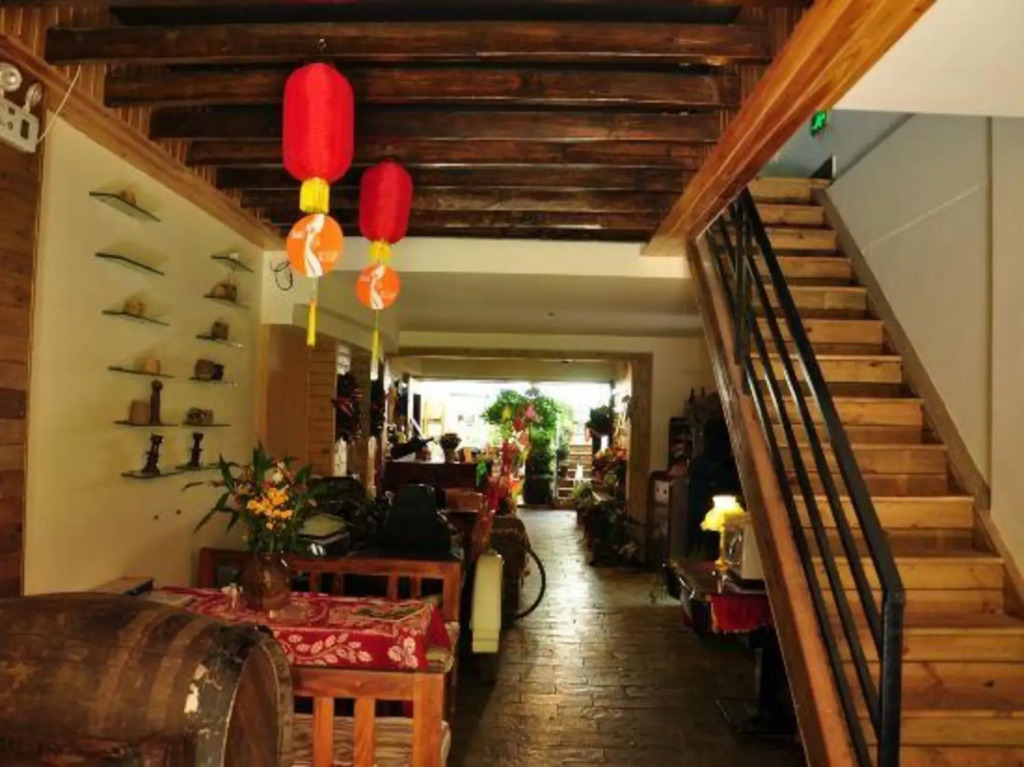 Bingdao Huayue Inn