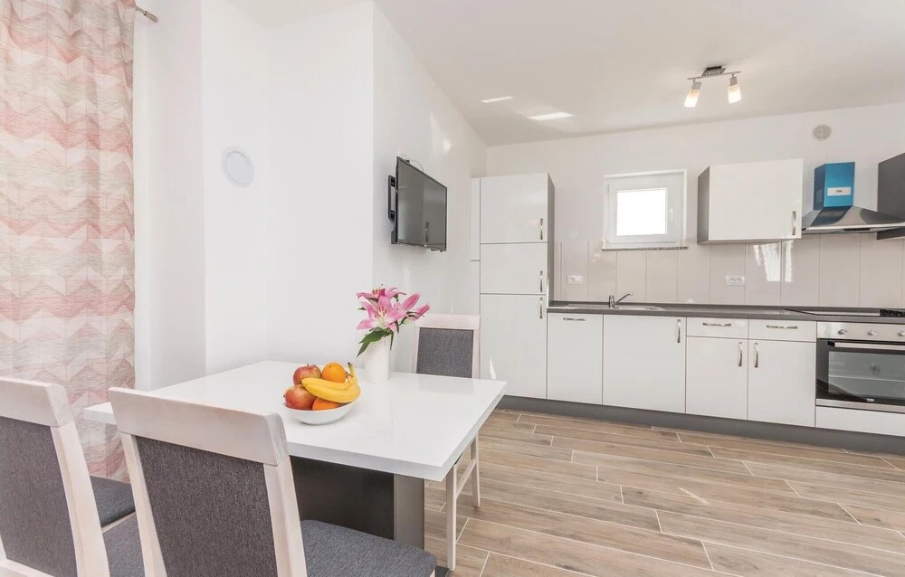 Beautiful Apartment in Biograd na Moru With 1 Bedrooms, Wifi and Outdoor Swimming Pool