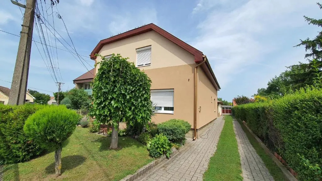 Apartments in Balatonlelle 43115