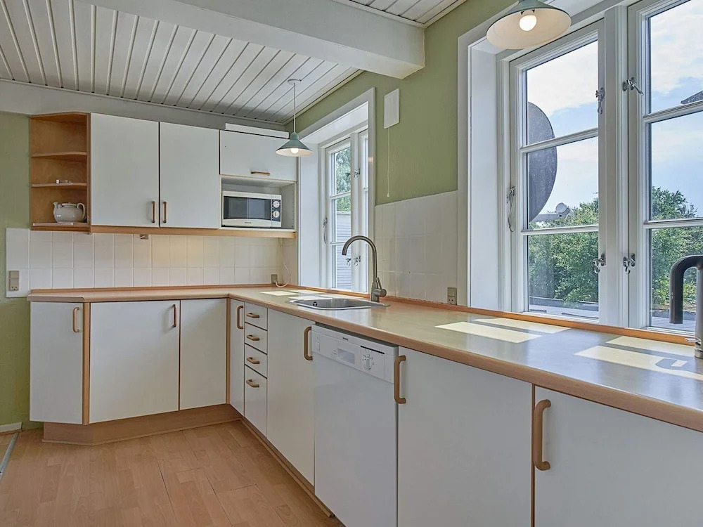 6 Person Holiday Home in Aakirkeby
