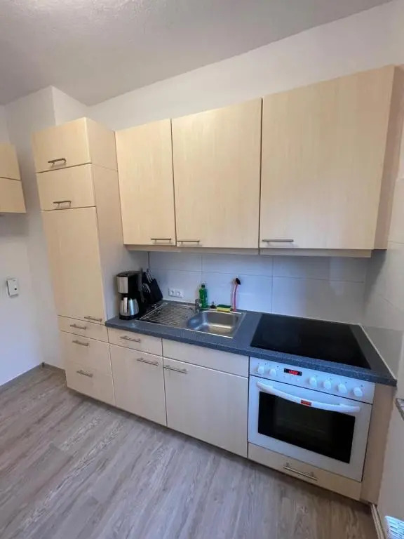 strandnahe 3-Zimmer Wohnung direkt am Yachthafen