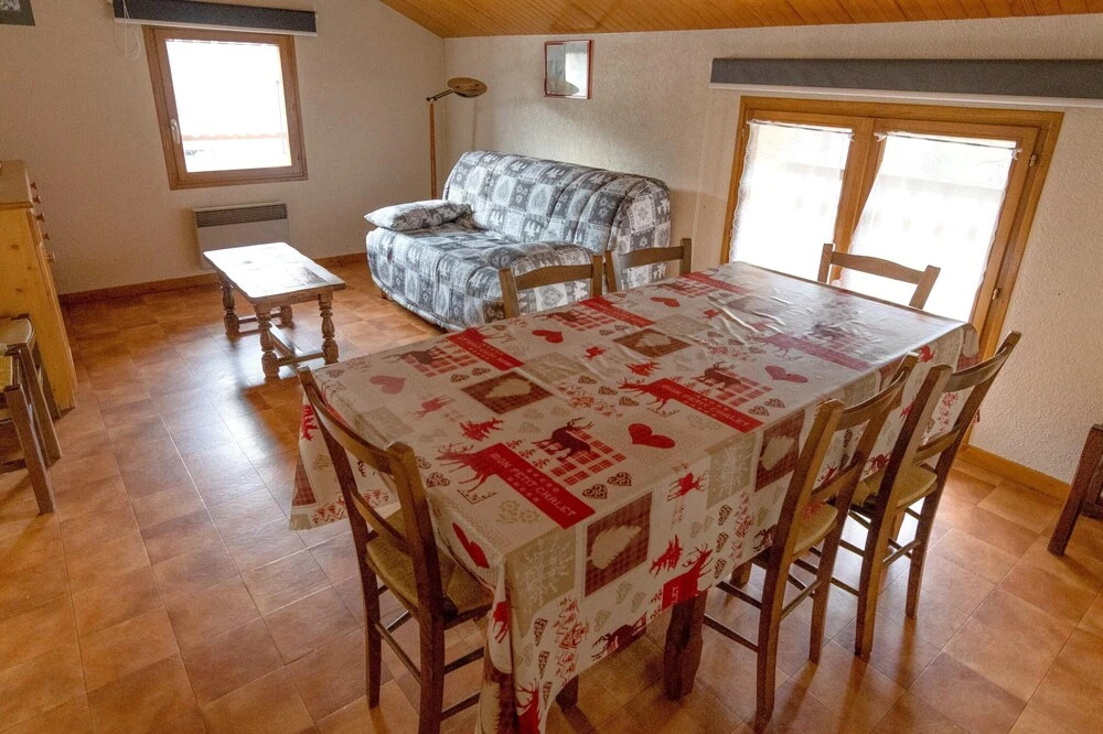 Apartment with 2 Bedrooms in Saint-Martin-De-Belleville, with Wonderful Mountain View - 2 Km From the Slopes