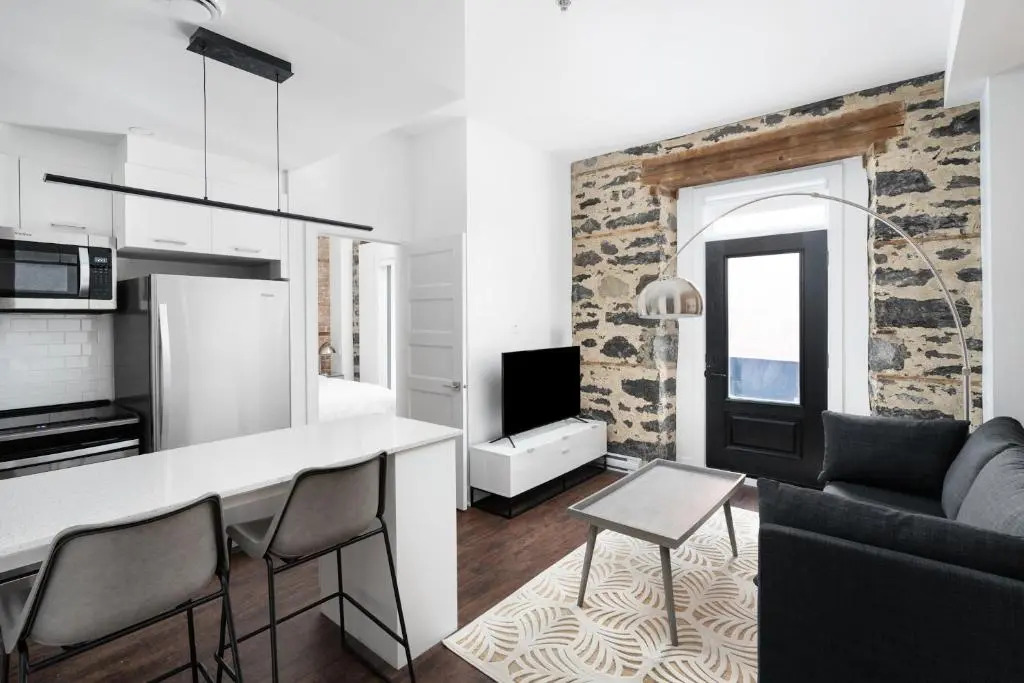 Sonder by Marriott Bonvoy Gare Saint Denis Apartments Downtown