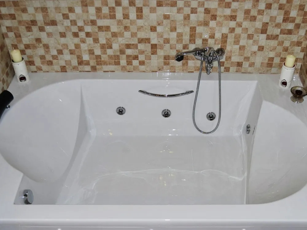 Fantastic Holiday Home in Avila with Hot Tub