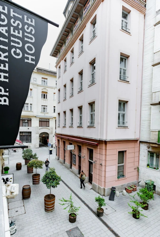 Budapest Griffin Guest House