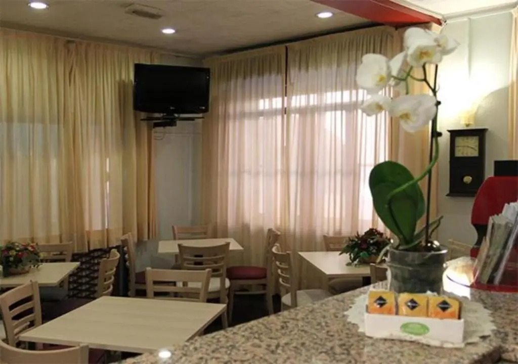 Hotel Eden