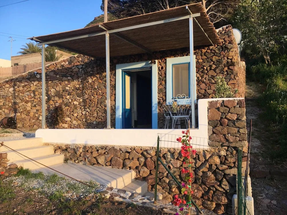 Studio in Malfa
