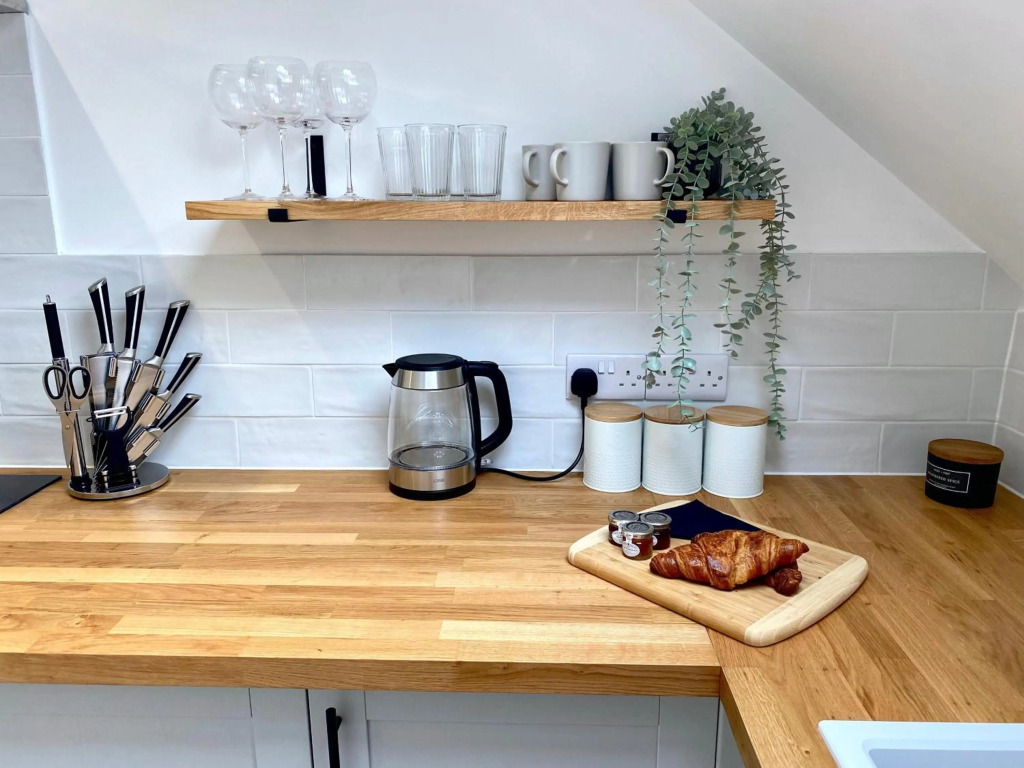 Luxury Scandi Inspired 1 Bed Apartment