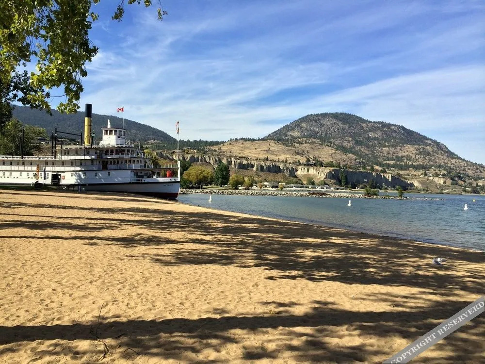 Golden Sands Resort Motel