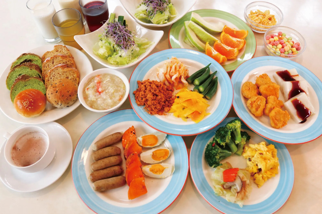 Uni-Resort Ku-Kuan