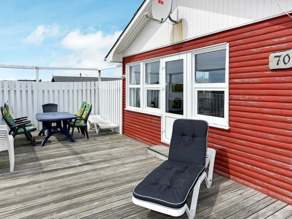 Cozy Holiday Home in Hvide Sande Near Sea