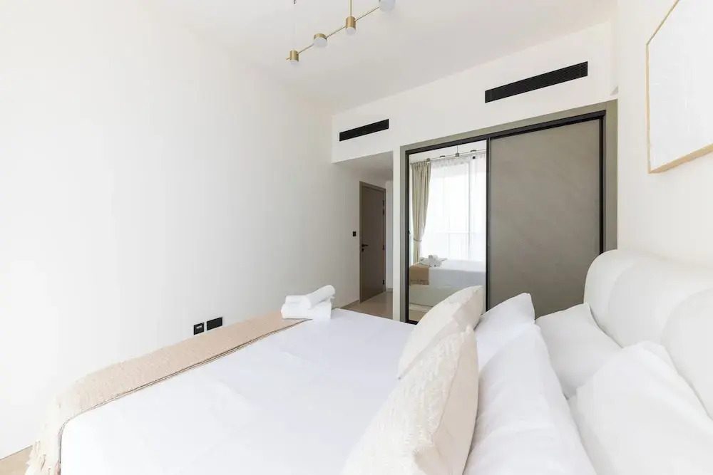 Cozy 1BR at Binghatti Corner, Jumeirah Village Circle by Deluxe Holiday Homes