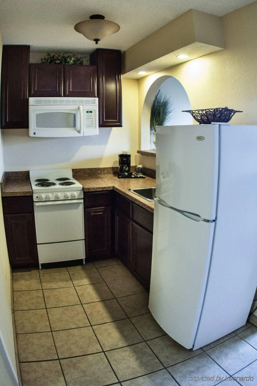 Fargo Inn and Suites