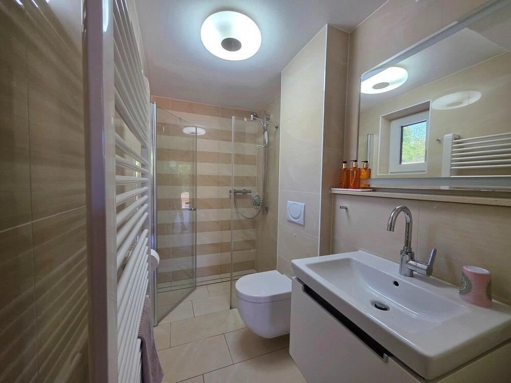 Bungalow for 6 Persons With a Very Spacious South-facing Garden