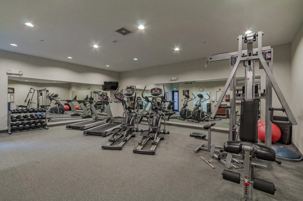 Homewood Suites by Hilton South Bend Notre Dame Area