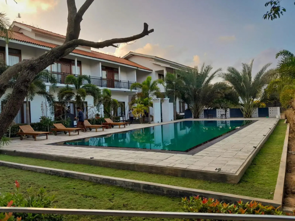 The Reef Resort