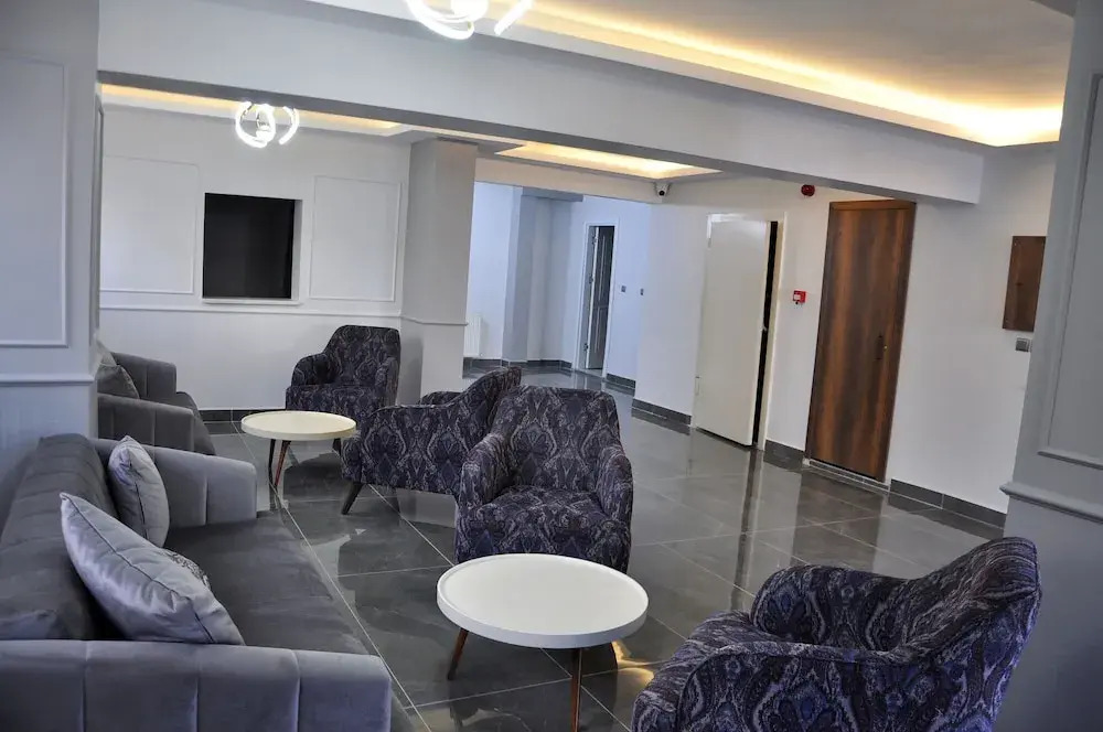 SAKALİFE APART Otel
