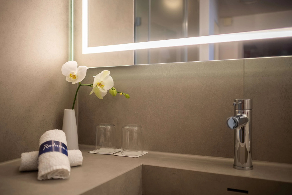 Отель NYX Erfurt by Leonardo Hotels