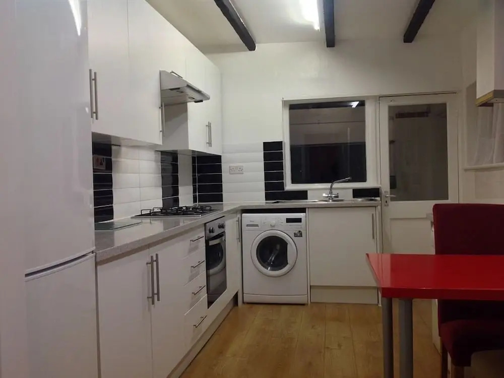HM Accommodation