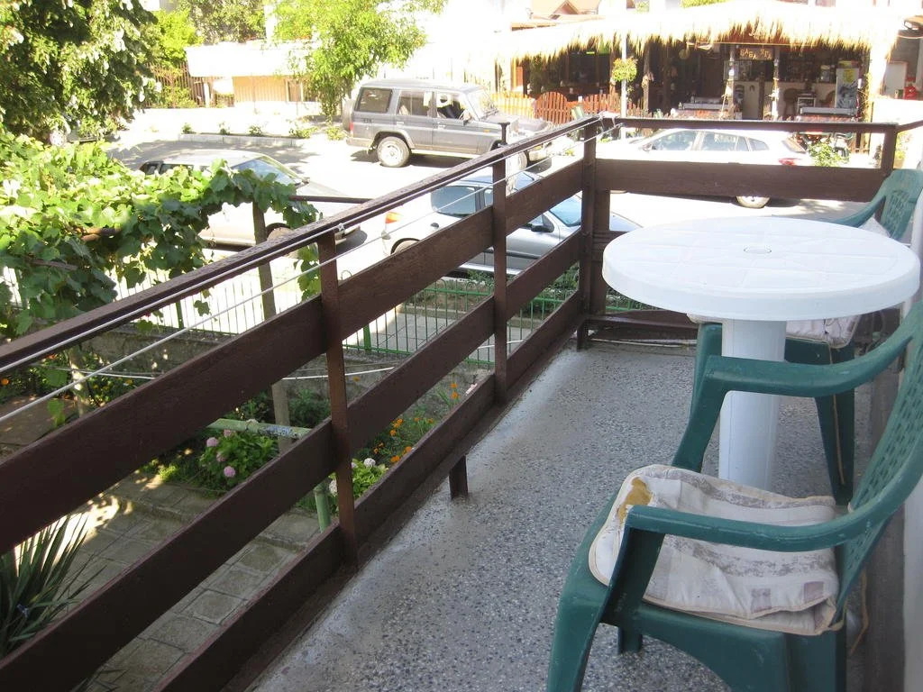 Rosi Guest House