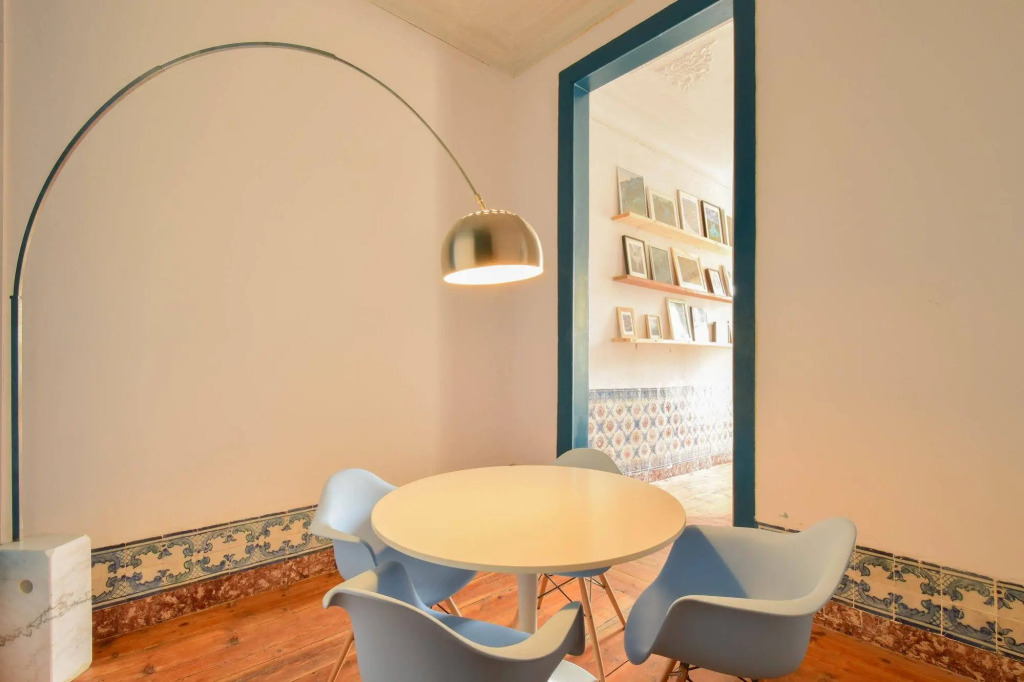 Lost Lisbon :: Chiado House