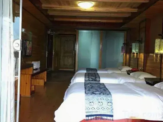 Yinxiang Xijiang Resort Hotel