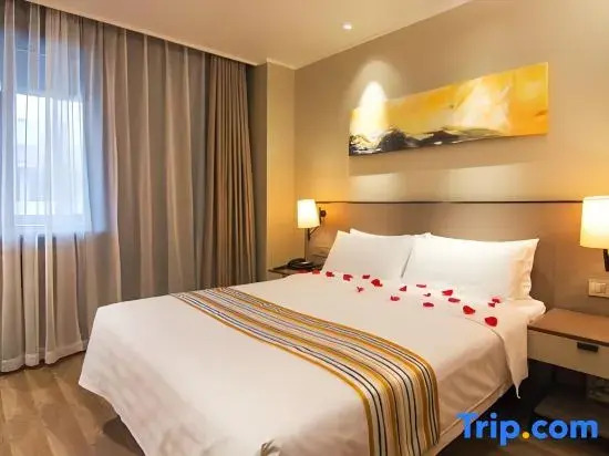 Kaiya Hotel (Kunming Yuantongshan Honghui Hospital Store)
